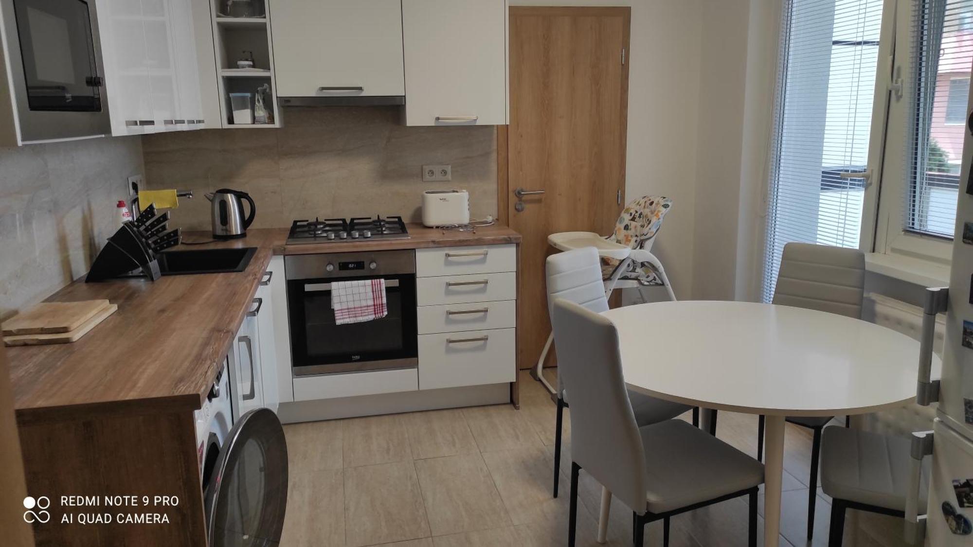 Apartman Sofia Levice Exterior foto