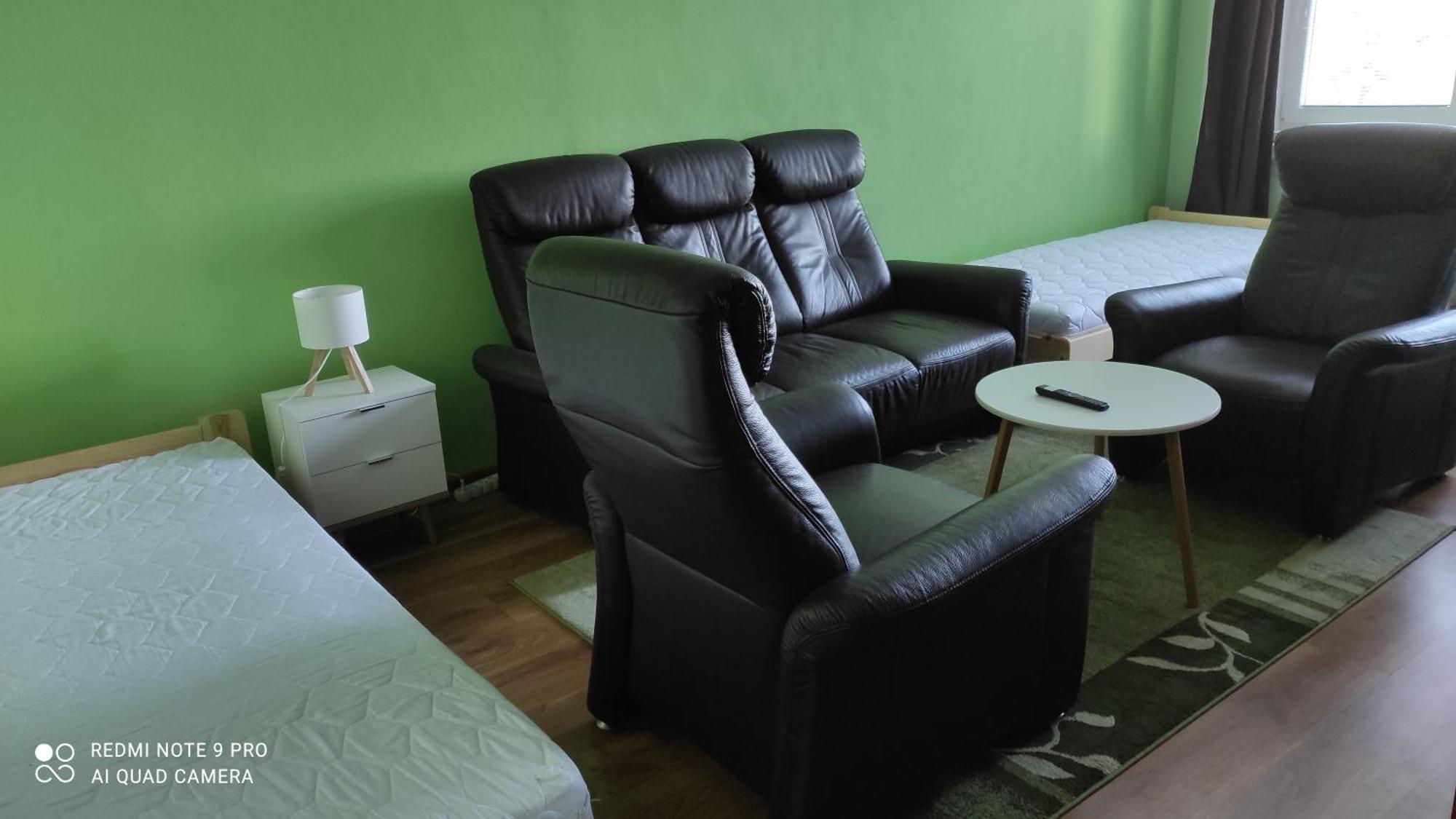 Apartman Sofia Levice Exterior foto